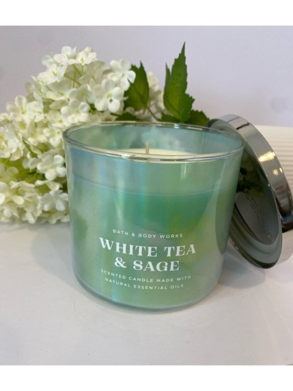 Bath & Body Works “White Tea & Sage” 3 Wick Candle